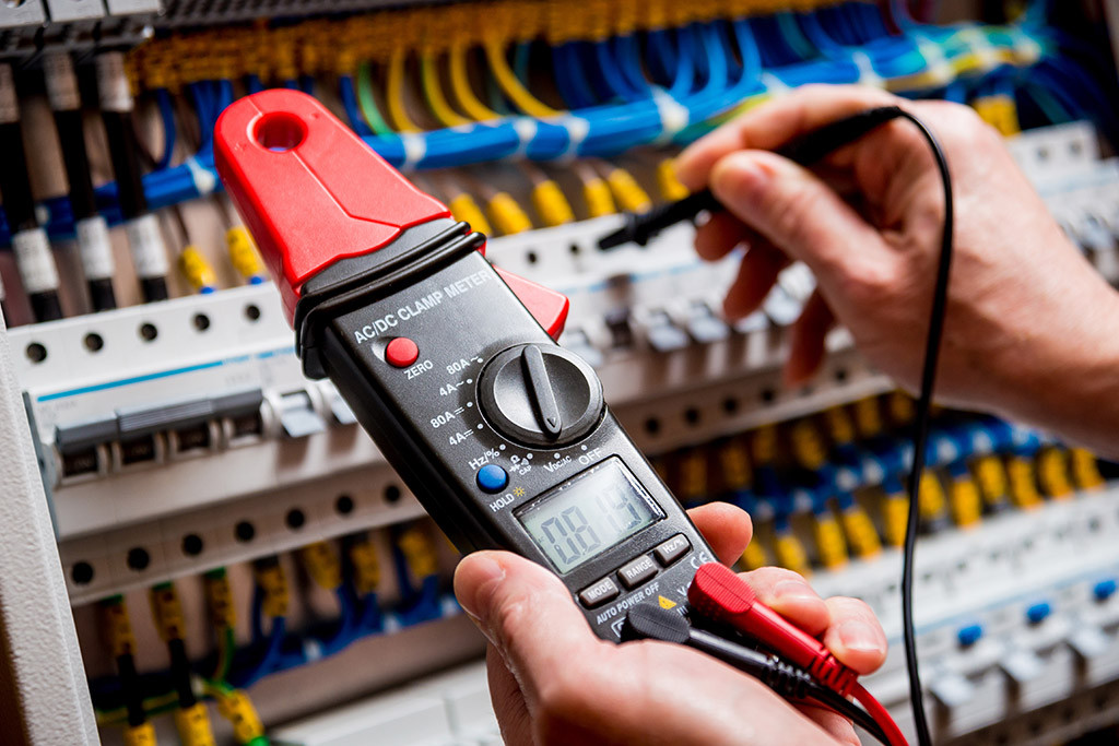 Safety and Efficiency: The Benefits of Professional Electrical Services